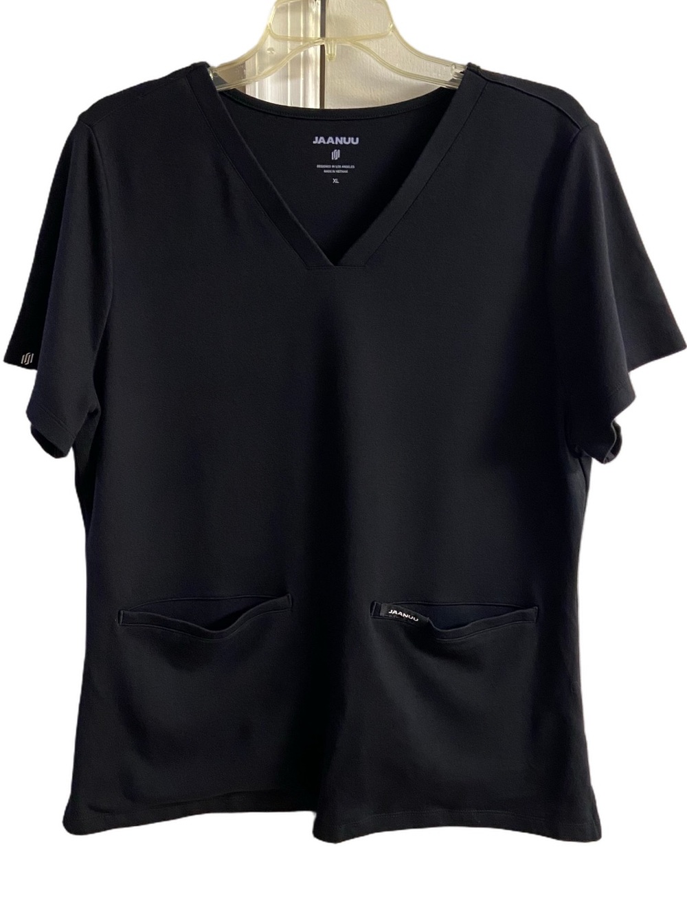 Jaanuu Black V-Neck Scrub Top Front Pockets Short Sleeve Women XL
